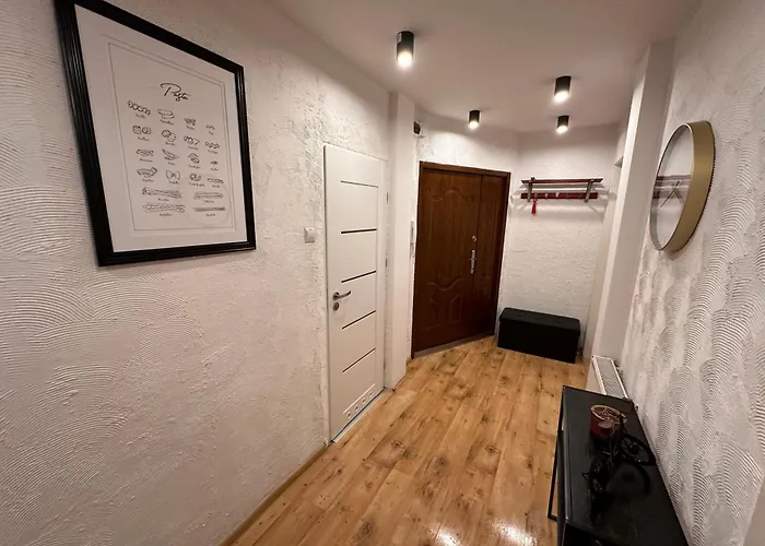 Διαμέρισμα Ktw Station